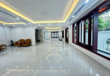 Cần cho thuê biệt thự Dương Nội hoàn thiện full nội thất. Không giới hạn mục đích thuê